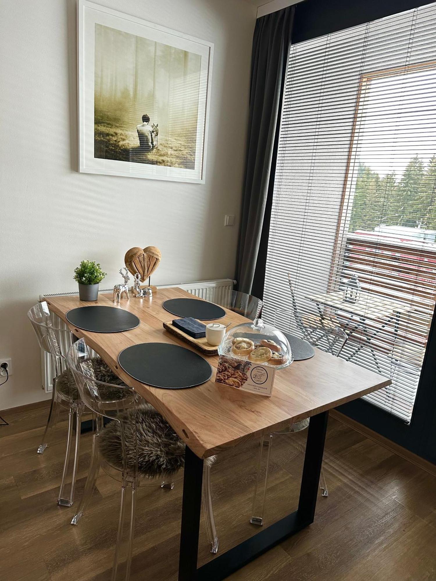 U Jelena Harrachov - Rodinny Apartman U Lesa S Garazi Esterno foto